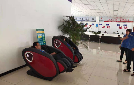 中国十大品牌按摩椅价格表（家用按摩椅哪个品牌好）